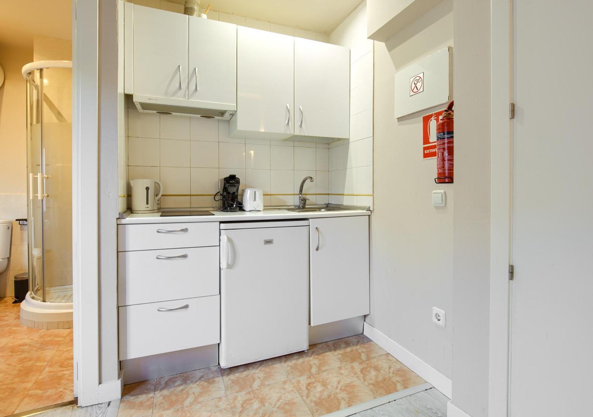 Apartamentos Ryc Alcala de Henares Ngoại thất bức ảnh