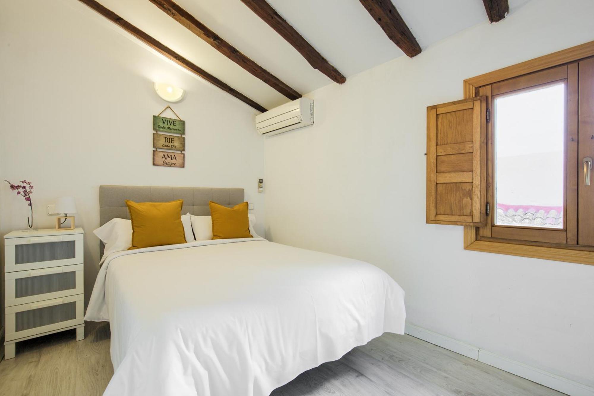 Apartamentos Ryc Alcala de Henares Ngoại thất bức ảnh